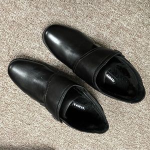 Brand new boots for women, wide, very comfortable, leather, made in USA.